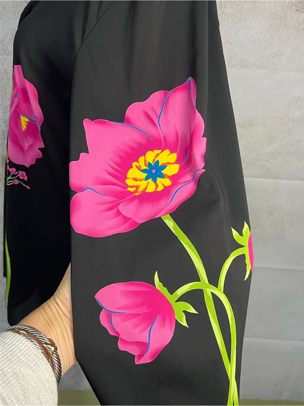Sag Harbor Black Floral Button Front Blouse Pink Poppy Print Long Sleeve Size 16 - Picture 2 of 6